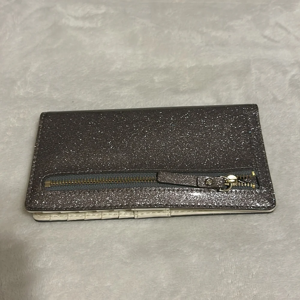 Kate spade ♠️ glitter wallet - Picture 2 of 6